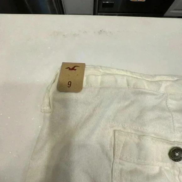 Hollister women’s low rise cargo shorts white size 9 NWT - Picture 8 of 9